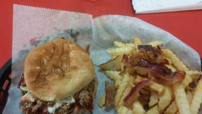 Famous Uncle Al's Hotdogs