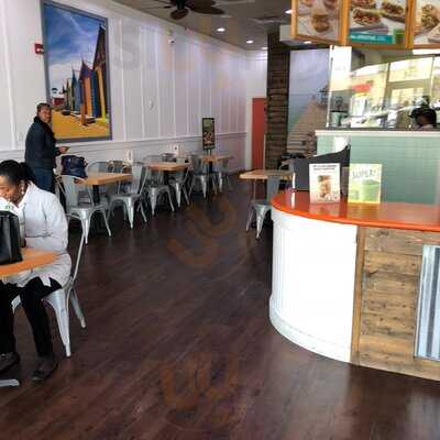 Tropical Smoothie Cafe