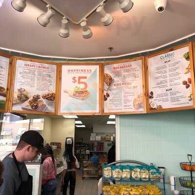 Tropical Smoothie Cafe