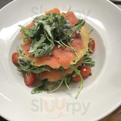 Mcknight's Kitchen & Tap