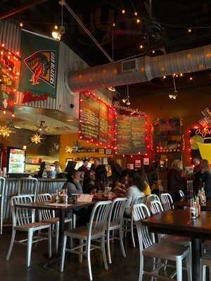 Taco Mama - The Waites