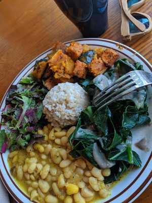 Shangri-la Vegan Restaurant