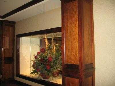 Mahogany's At The Crowne Plaza