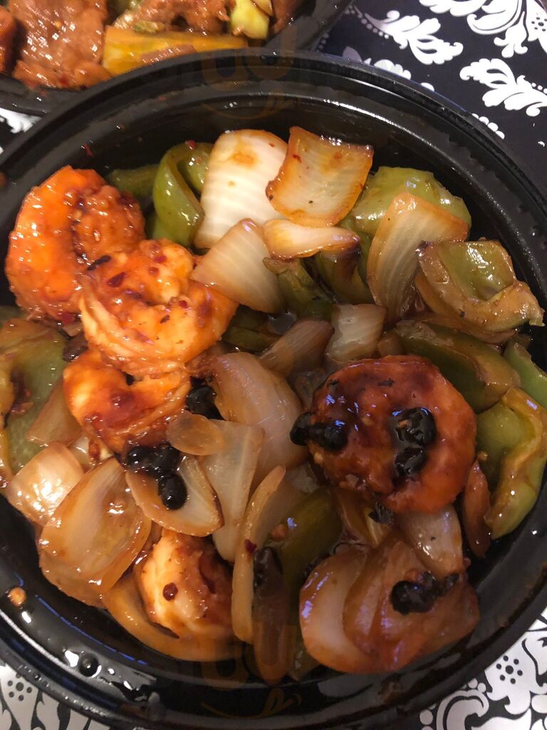 Chef Hueng Chinese Restaurant