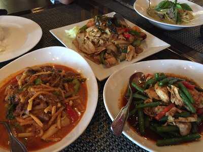 Rice And Spice Thai Cuisine