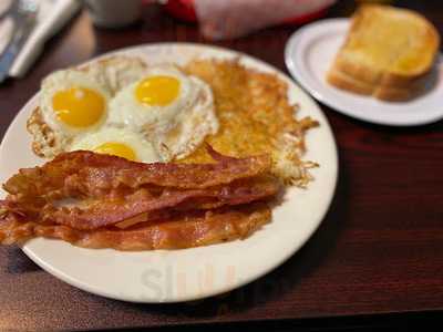 Ahn's Quarter Pound Burger