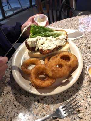 Beaumont Bar And Grill