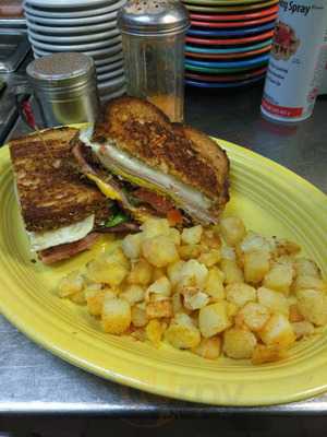 J.christopher's Powers Ferry