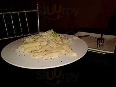 Jamdung Restaurant And Bar