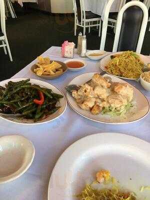 Crown Palace Chinese Restaurant