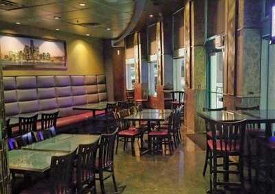 The District Bar And Grill