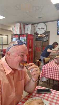 Big Boys Pizzeria