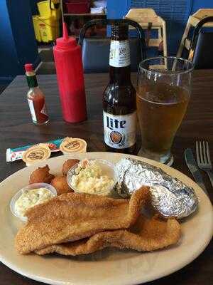 Riverside Catfish House