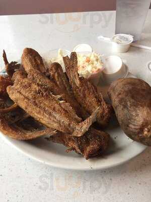 Riverside Catfish House