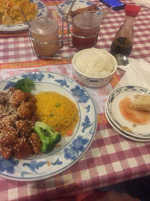 Golden Wok Restaurant