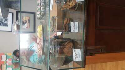 Ally & Eloise Bakeshop