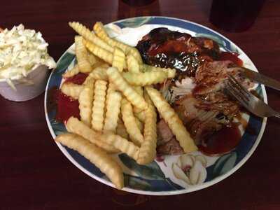 Costa's Famous Bar-b-q And Steaks