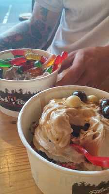 Black Bear Frozen Yogurt And Espresso 6th Ave Tacoma