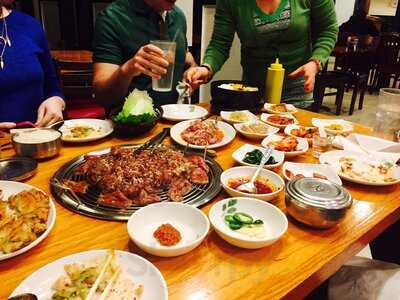 Heroes Korean Steak Hse & Sushi