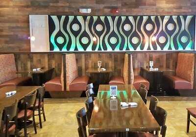 Ithai & Sushi Sports Bar