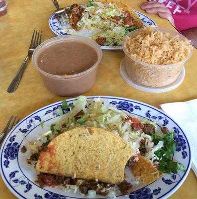 Taqueria Las Comadres