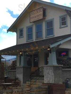 Pignic Pub & Patio