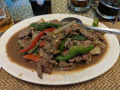 Ghin Na Rhee Restaurant