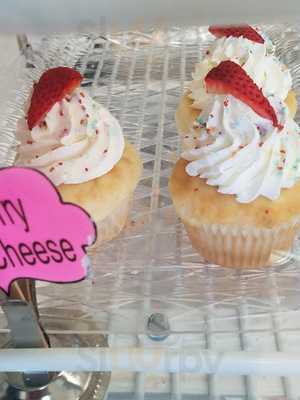 Sugar Rush Cupcakery