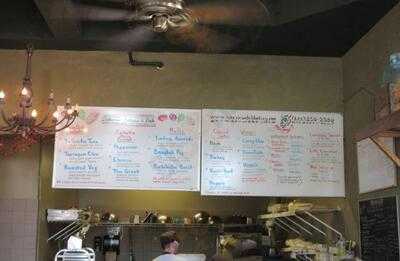 Lakeview Bakery And Deli