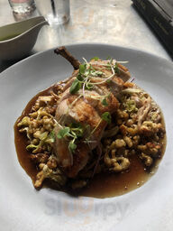 Rowhouse Bakery & Restaurant