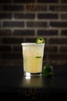 Irish 31 Pub House & Eatery