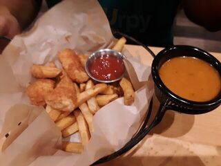 Big Kahuna Wings - West Town