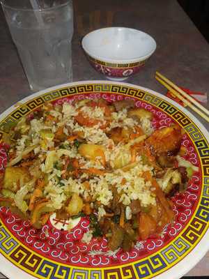 Moon's Mongolian Grill