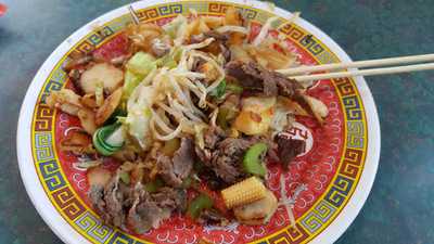 Moon's Mongolian Grill