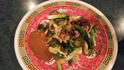 Moon's Mongolian Grill