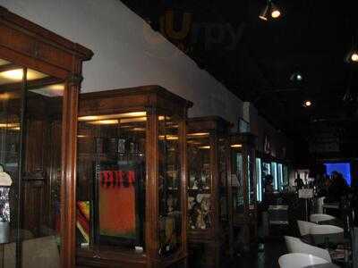 Sapphire Fine Food And Fancy Drinks