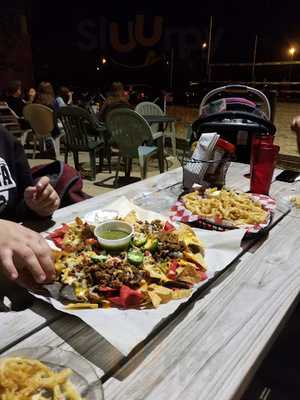 Jingles Coliseum Bar