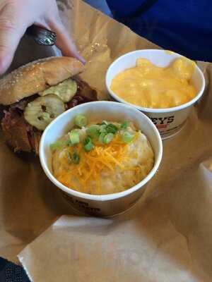 Dickey's Barbecue Pit