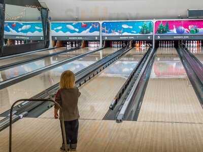 Madsen's Bowling & Billiards