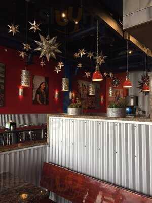 Xalos Burrito Express