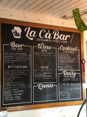 La Ca Bar And Grill