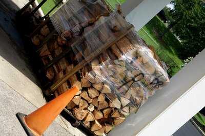 Costa's Famous Bar-b-que