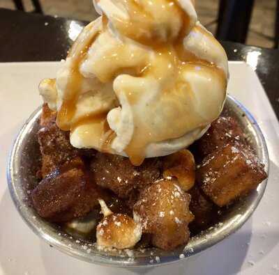 Bakersfield Pizza Co. & Bar