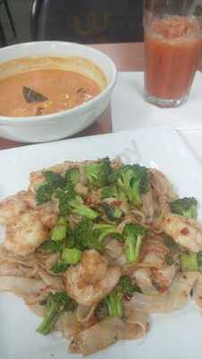 Pho Jula & Thai Cuisine