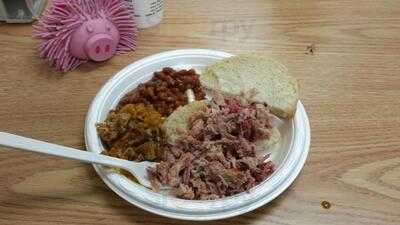 Bucky's Bar-b-q