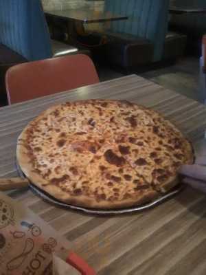 Spinners Pizza & Subs