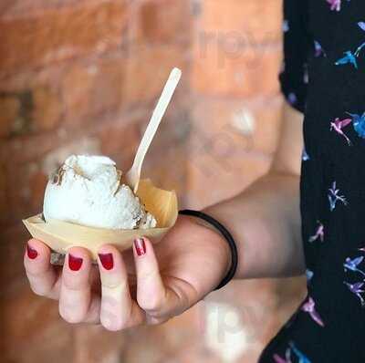 Plant+love Ice Cream