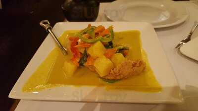 Grand Avenue Thai Cuisine