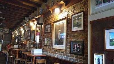 Mccarthy's Irish Bar