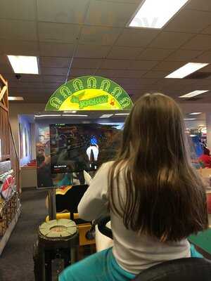 Chuck E. Cheese
